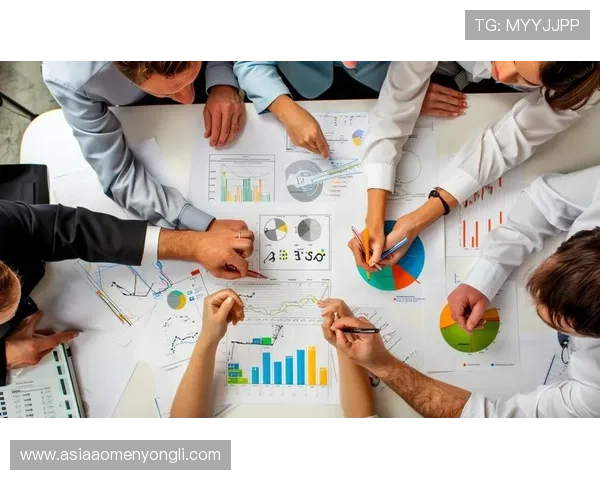 奥门英皇娱乐：玩家评价与行业口碑的真实反馈与分析